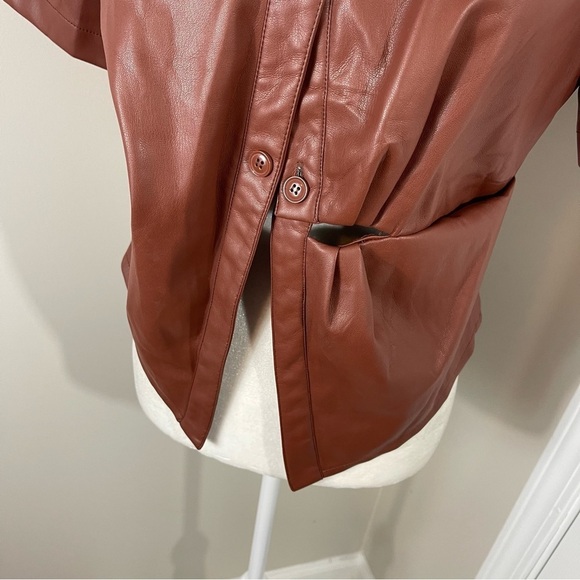 House of Harlow brown faux Leather twisted front shirt - Picture 4 of 11